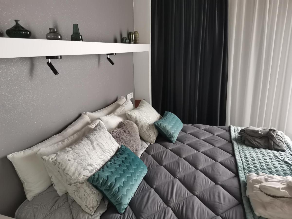Fg Albayzin Apartamento Deluxe Con Terraza Vistas Y Parking Gratis Apartamento Granada Exterior foto