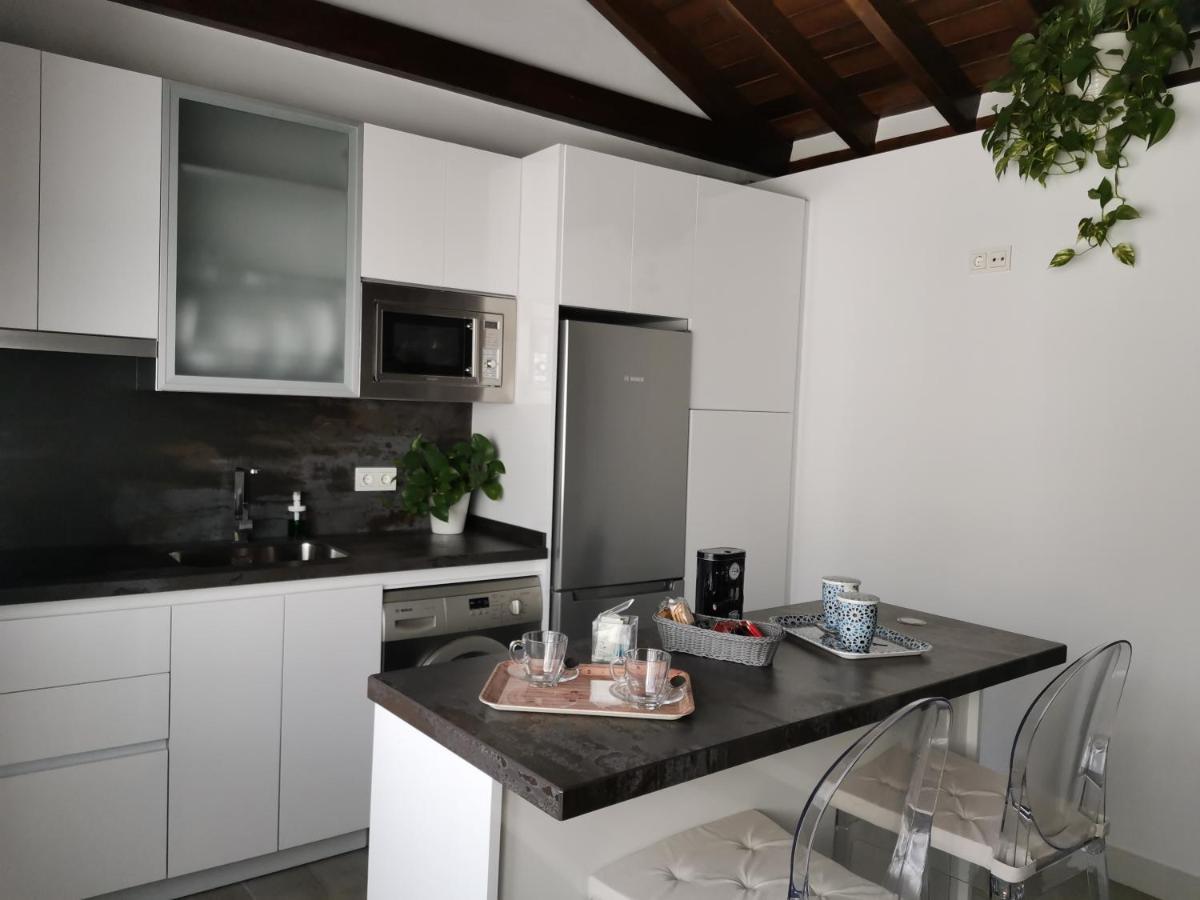 Fg Albayzin Apartamento Deluxe Con Terraza Vistas Y Parking Gratis Apartamento Granada Exterior foto